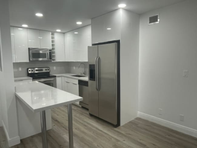 630 NW 13th St