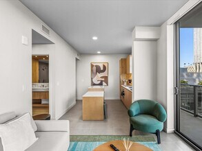 11 NE 6th St, Unit SI ID1373694P in Miami, FL - Foto de edificio - Building Photo