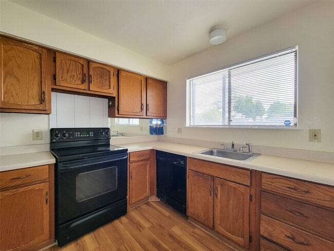 6401 Deihl Rd in Houston, TX - Building Photo - Building Photo