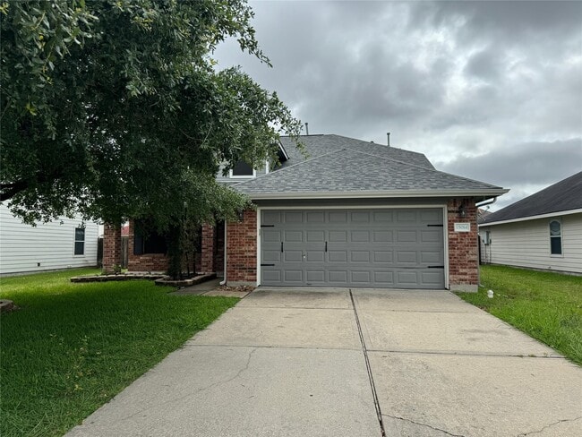 property at 15014 Roche Rock Dr