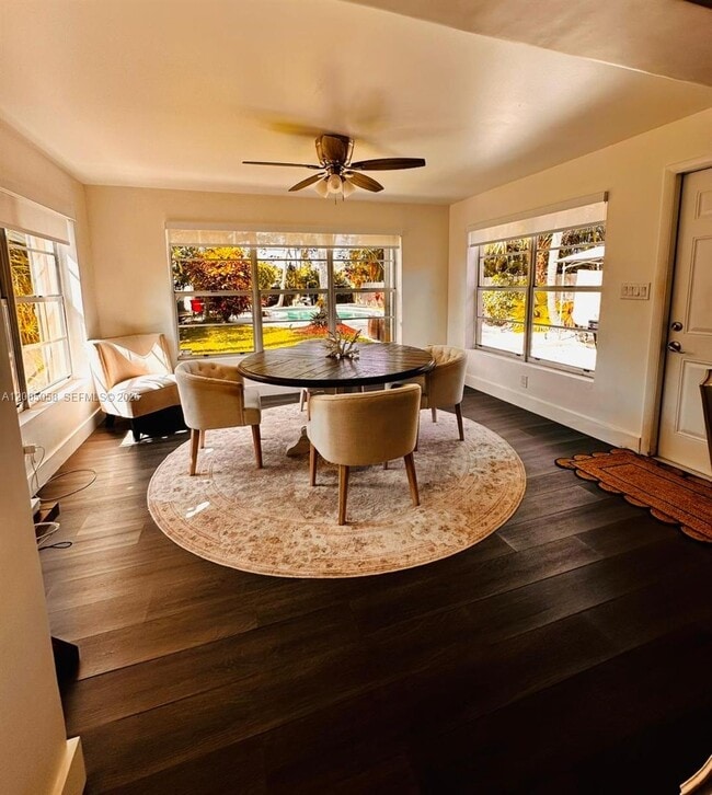 2911 Monroe St in Hollywood, FL - Building Photo - Building Photo