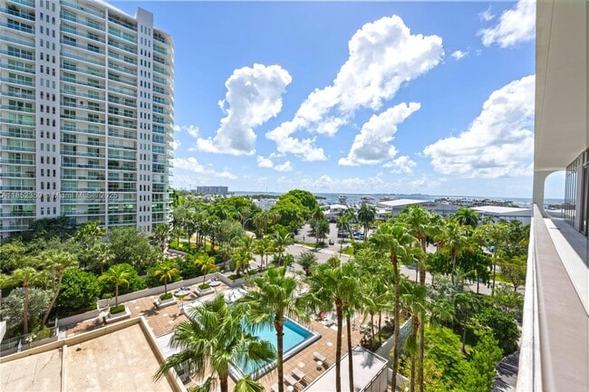 property at 2655 S Bayshore Dr