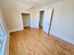 717 31st Ave N in Minneapolis, MN - Building Photo - Building Photo