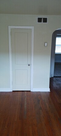 6309 Gardenia St, Unit 6309 Gardenia St 1st Fl - 6