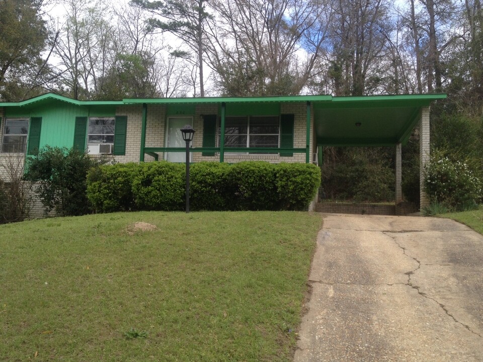 830 Southern Pines Dr in Columbus, GA - Building Photo