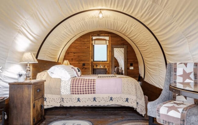 1208 County Rd 315 in Melrose, FL - Foto de edificio - Building Photo