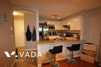 3033 Terravista Pl in Port Moody, BC - Building Photo - Building Photo