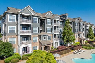 Wesley Kensington Apartments at Stonecrest in Stonecrest, GA - Building Photo - Building Photo