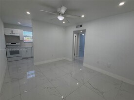 629 SW 10th St in Miami, FL - Building Photo