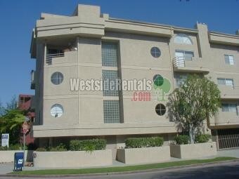 4400 Sepulveda Blvd in Sherman Oaks, CA - Building Photo