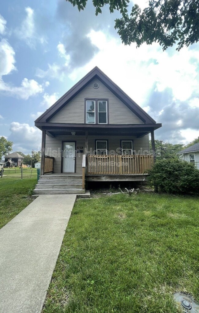 property at 523 N Johnson St