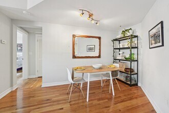 600 Hudson St in Hoboken, NJ - Building Photo - Building Photo