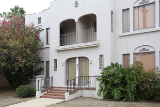 947 5th St in Santa Monica, CA - Building Photo - Building Photo