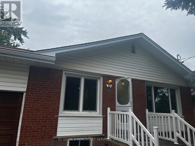 property at 30 Swanhurst Blvd