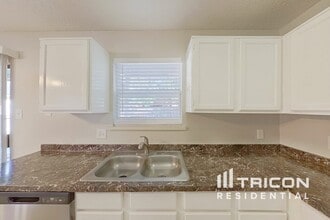 609 Eagle Trace Dr in Arlington, TX - Building Photo - Building Photo