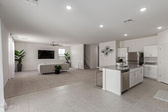 20004 W Badgett Ln in Litchfield Park, AZ - Building Photo - Building Photo