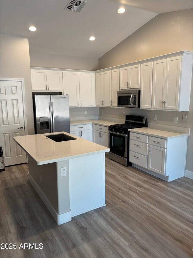 23409 N 25th Terrace in Phoenix, AZ - Building Photo - Building Photo