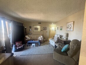 1280 Mohave Dr in Bullhead City, AZ - Foto de edificio - Building Photo