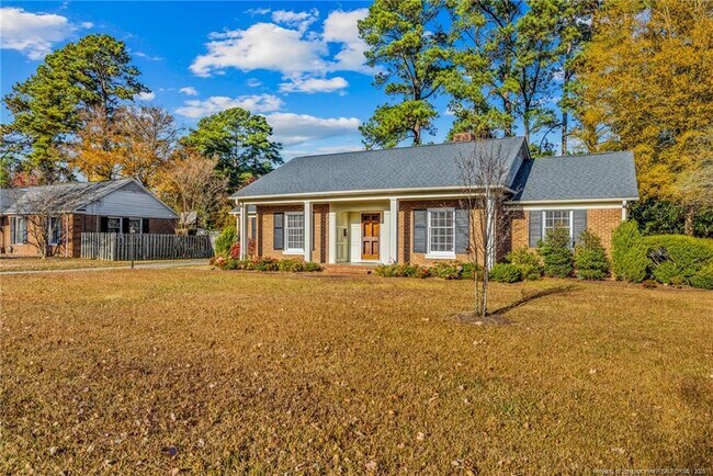 2706 Huntington Rd in Fayetteville, NC - Building Photo - Building Photo