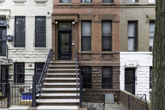 317 W 137th St in New York, NY - Building Photo - Building Photo