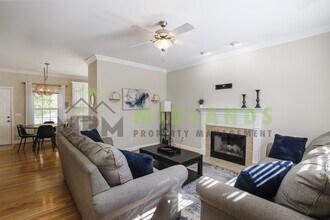 3875 Timberlane Dr in Columbia, SC - Building Photo - Building Photo