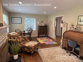 1212 Magnolia St in Winston-Salem, NC - Building Photo - Building Photo