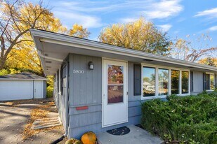 5800 Moore Lake Dr W in Fridley, MN - Building Photo