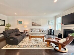 48 Winding Ridge Way in Danbury, CT - Building Photo - Building Photo