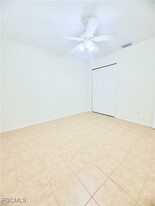 2452 NW 9th St in Cape Coral, FL - Building Photo