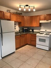 575 N Broadway in Saratoga Springs, NY - Building Photo - Building Photo