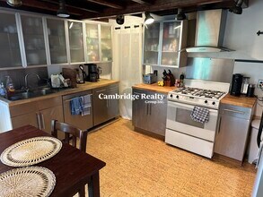 18 Tremont St, Unit 2A in Cambridge, MA - Building Photo - Building Photo