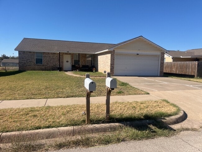property at 213 Bobbie Ann Ct