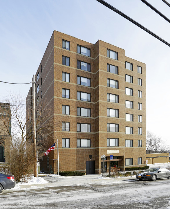 Sweetbriar Place in Pittsburgh, PA - Building Photo