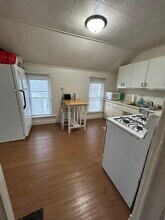 826 Cherry St in Oshkosh, WI - Building Photo - Building Photo