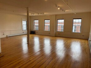 265 Main St in Biddeford, ME - Building Photo - Building Photo
