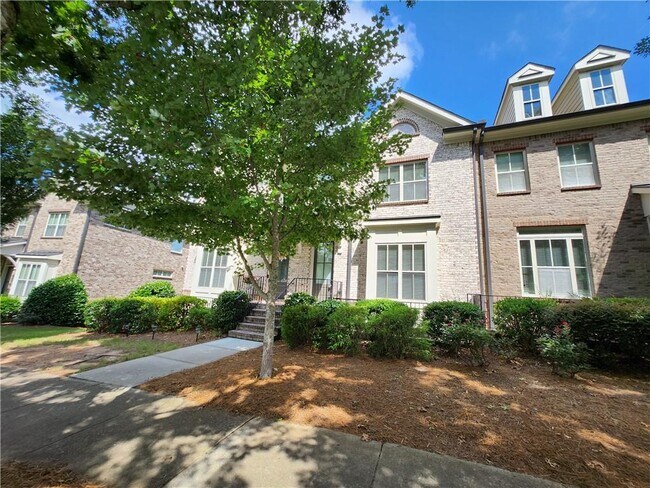 1323 Faircrest Wy in Suwanee, GA - Building Photo - Building Photo