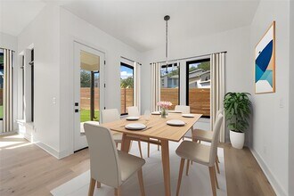 4010 Valley View Rd in Austin, TX - Building Photo - Building Photo