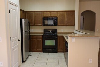 4288 Kings Canyon Way in Sierra Vista, AZ - Building Photo - Building Photo