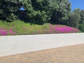 5190 Vista Bahia in Santa Barbara, CA - Building Photo - Building Photo