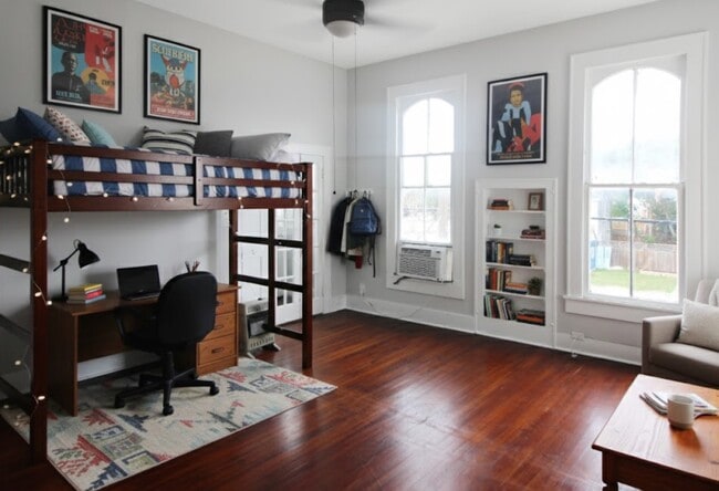 1902 Church St in Galveston, TX - Building Photo - Building Photo