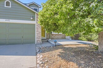 4915 S Flanders Ct in Centennial, CO - Building Photo - Building Photo