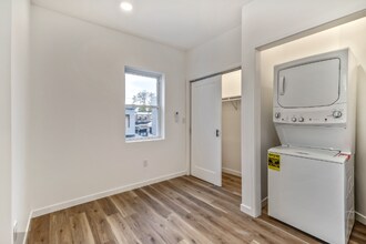 3836 W Girard Ave in Philadelphia, PA - Building Photo - Building Photo