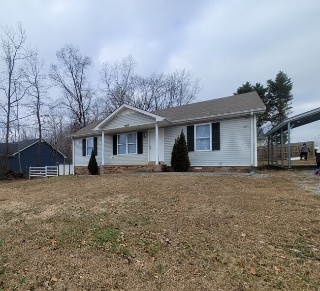 815 Shelton Cir in Clarksville, TN - Building Photo - Building Photo