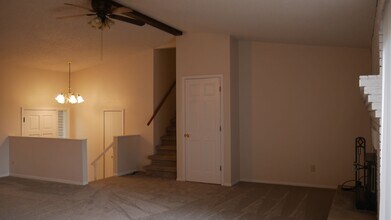 3045 Cortina Dr in Colorado Springs, CO - Building Photo - Building Photo