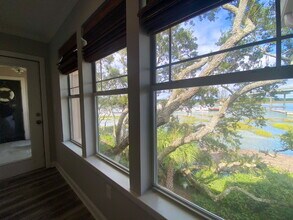 70 Helmsman Way in Hilton Head Island, SC - Building Photo - Building Photo