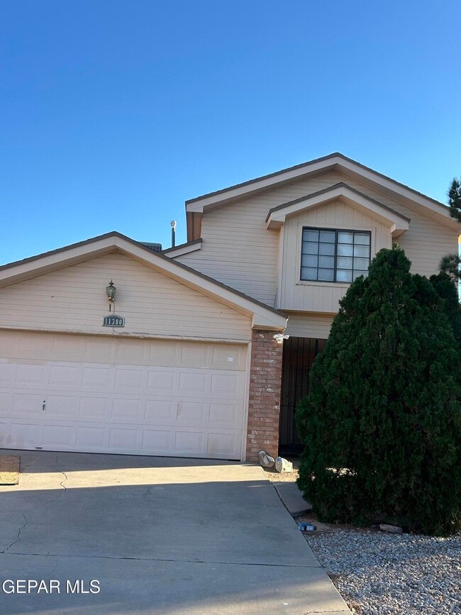 property at 11300 Lake Nasser Dr