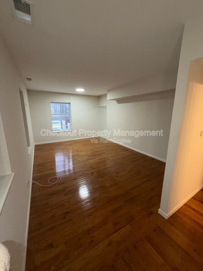 property at 5531 Pershing Ave