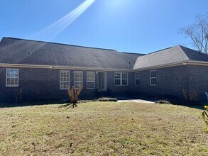 1005 Houndsbark Ct in Statesboro, GA - Building Photo - Building Photo