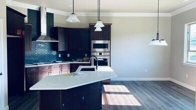 1615 Palermo Ave in Richland, WA - Building Photo - Building Photo