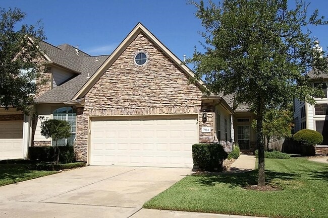 property at 7914 Glenn Cliff Dr